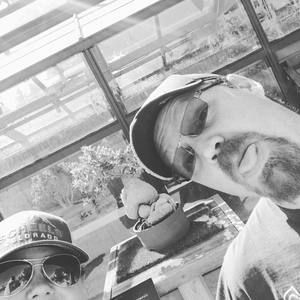 Meet your Posher, Emile